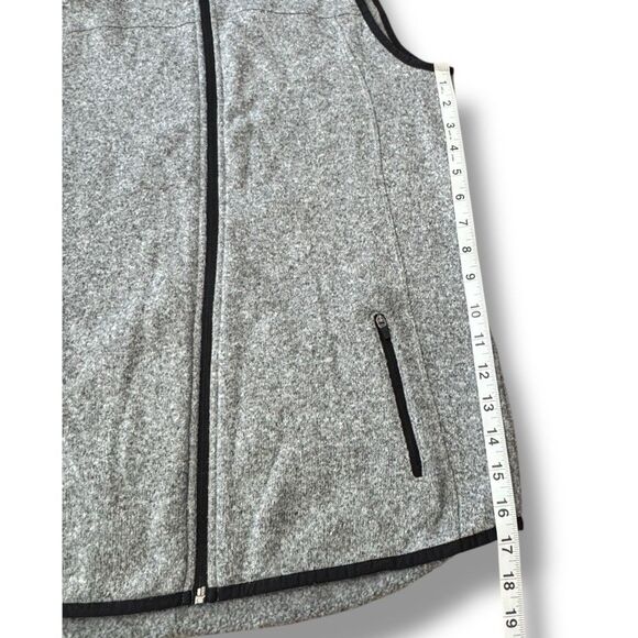 Old Navy Active Zip Up Vest Grey Sleeveless Zipped Pockets Activewear Women’s M - Picture 6 of 11